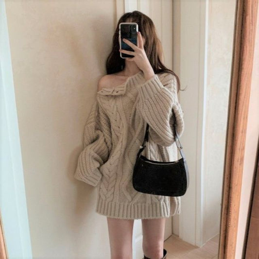 Crew Neck Button Cable Knit Sweater mySite