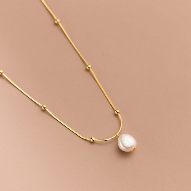 Faux Pearl Pendant Sterling Silver Necklace SpreePicky