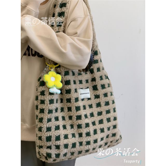 Plaid Fleece Tote Bag SpreePicky