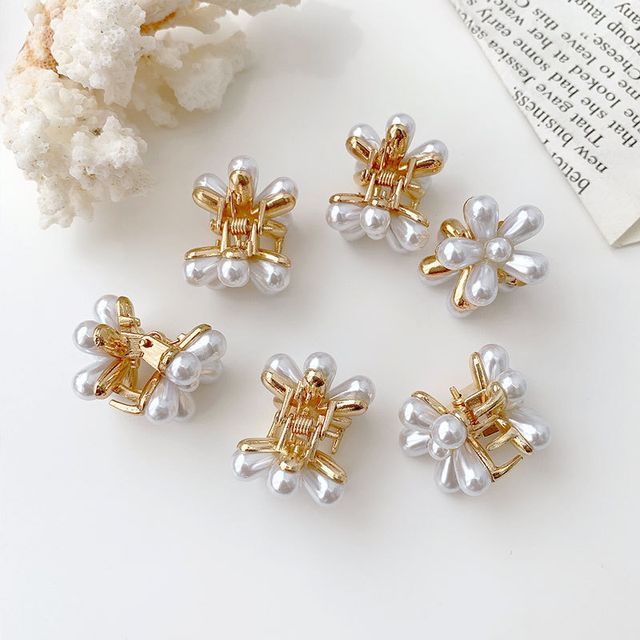 Faux Pearl Flower Hair Claw / Set of 6 SpreePicky