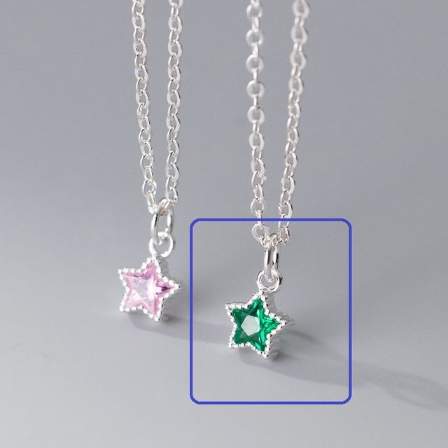 Rhinestone Star Pendant Necklace SpreePicky