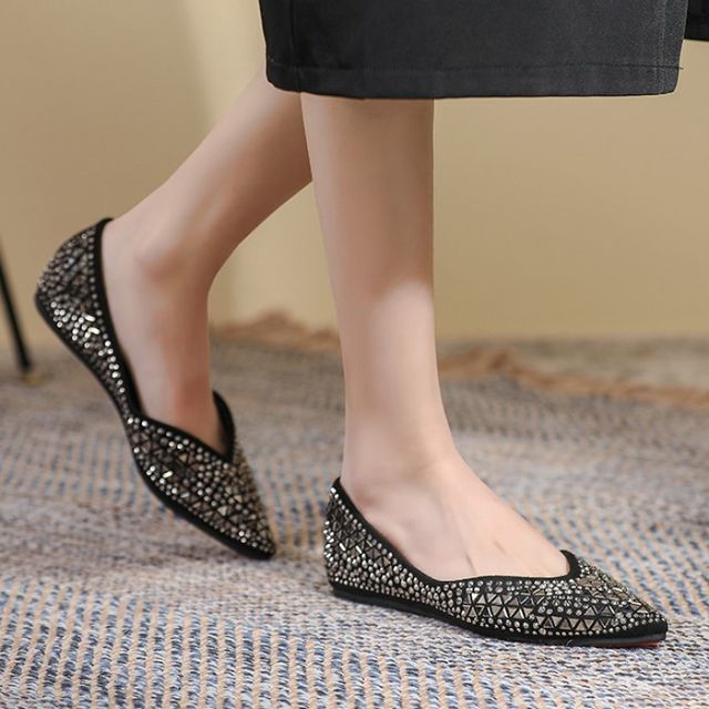 Rhinestone Pointed Flats SpreePicky