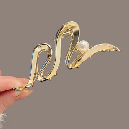 Faux Pearl Hair Claw SpreePicky