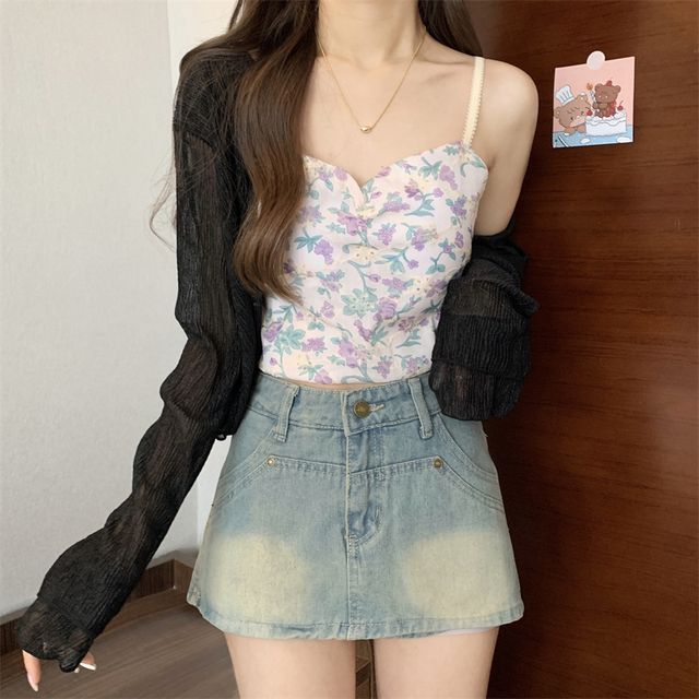 Floral Print Shirred Camisole Top / V SpreePicky