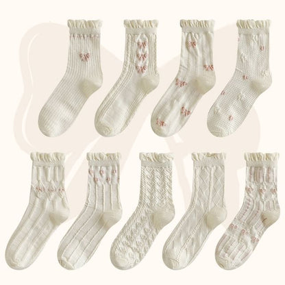 Set of 3 Pairs: Plain Ruffle Trim Socks SpreePicky