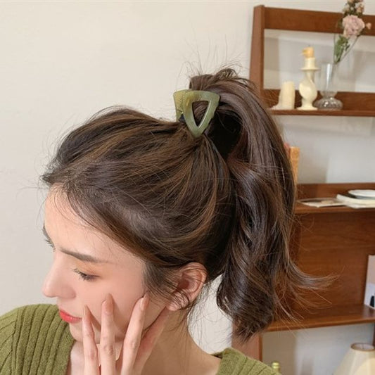 Triangle Acrylic Hair Clamp SpreePicky