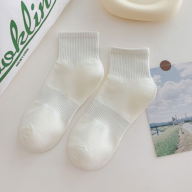 Set of 3 Pairs: Plain Ribbed Socks SpreePicky