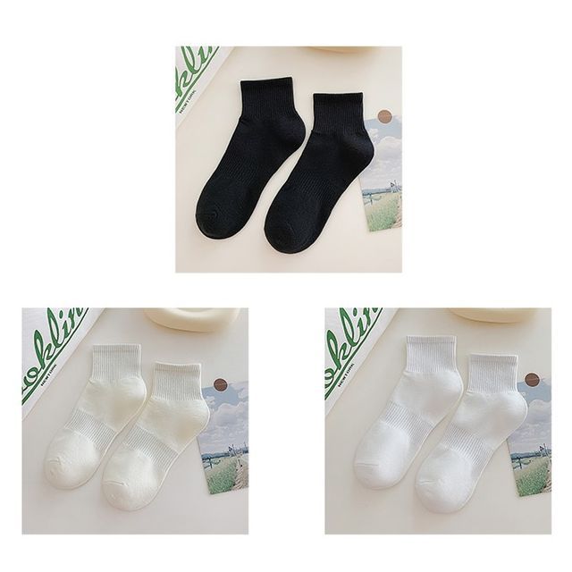 Set of 3 Pairs: Plain Ribbed Socks SpreePicky