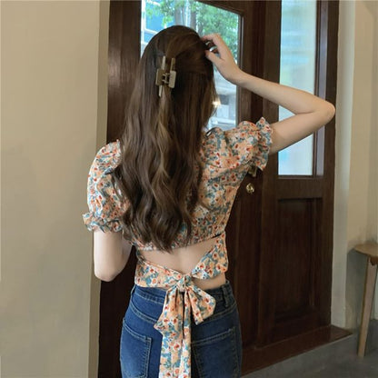 Puff-Sleeve Square-Neck Floral Print Ruffled Bow Back Crop Blouse SpreePicky