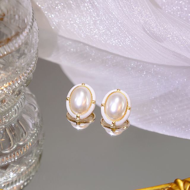 Oval Pearl Earring SpreePicky