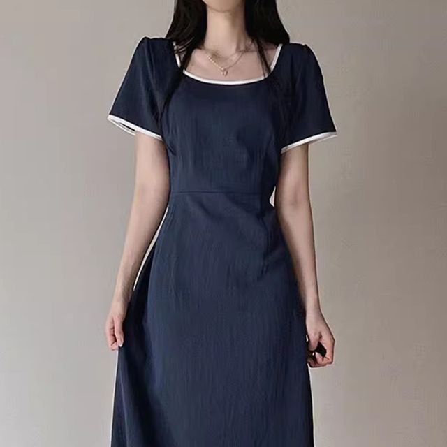 Short-Sleeve Square Neck Contrast Trim Midi A-Line Dress SpreePicky