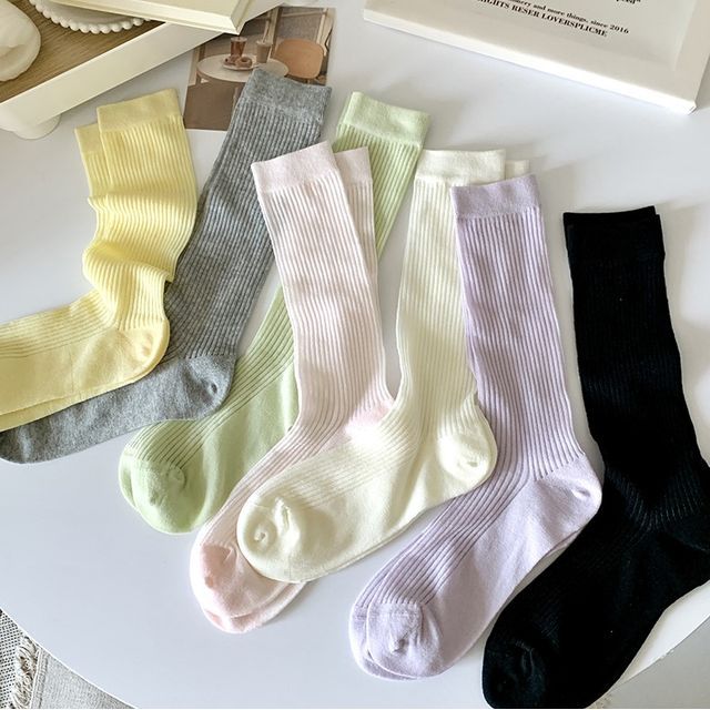 Ribbed Plain Socks SpreePicky