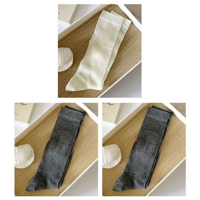 Ribbed Plain Socks SpreePicky