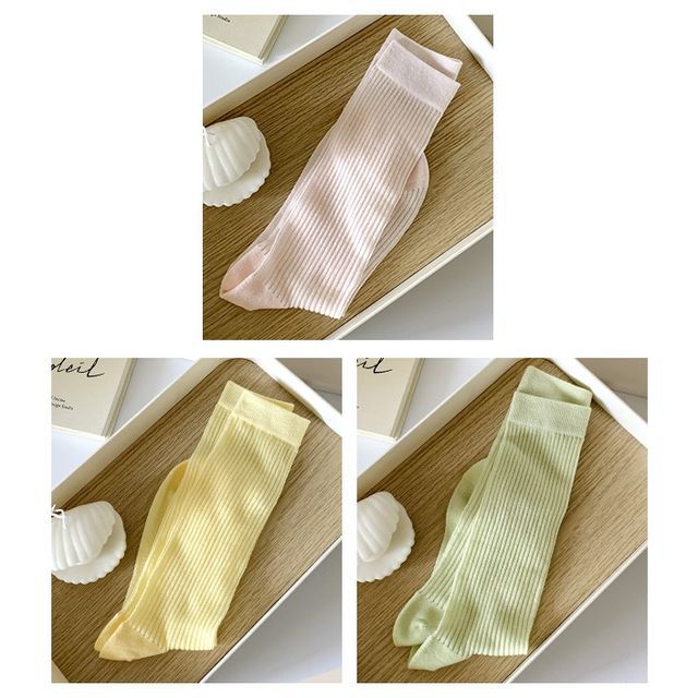 Ribbed Plain Socks SpreePicky