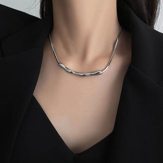 Irregular Bar Alloy Choker SpreePicky