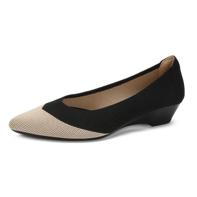 Pointed Wedge Pumps mySite