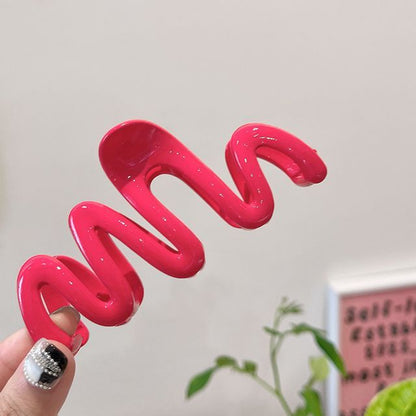 Wavy Plastic Hair Clamp SpreePicky