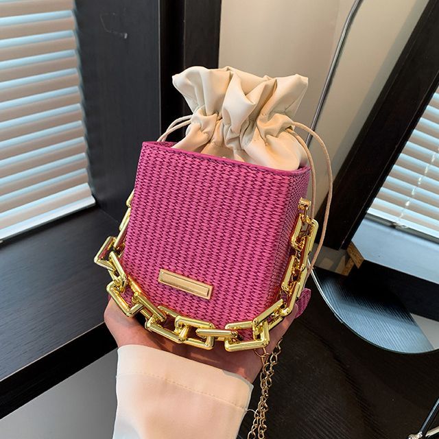 Chunky Chain Drawstring Box Crossbody Bag SpreePicky