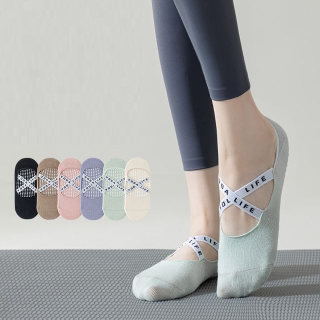 Lettering Yoga Socks Set SpreePicky