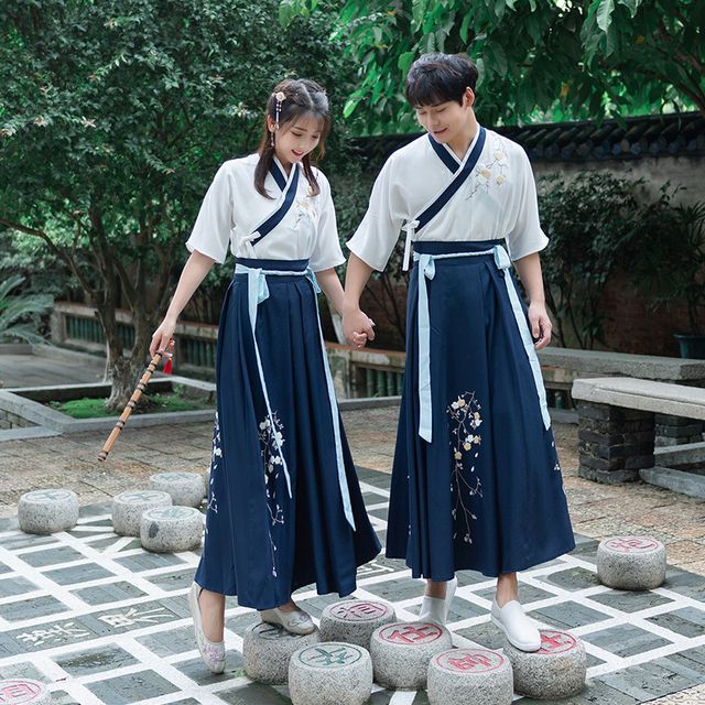 Traditional Chinese Couple Matching Costume Set: Short SpreePicky