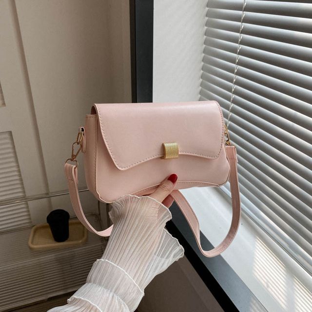 Plain Flap Shoulder Bag SpreePicky