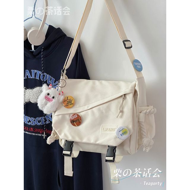 Applique Multi-Pocket Messenger Bag / Bag Charm / Set SpreePicky