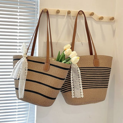 Set: Striped Straw Tote Bag + Lace Strap SpreePicky