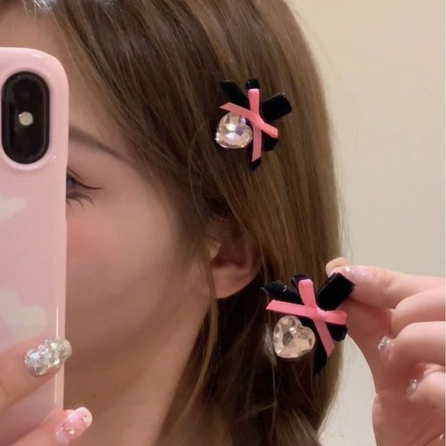 Set of 2: Ribbon Heart Rhinestone Hair Clip SpreePicky