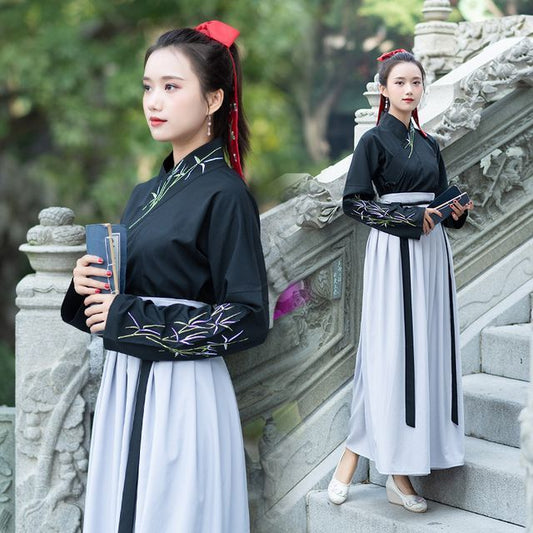 Leaf Embroidered Hanfu Costume Set SpreePicky