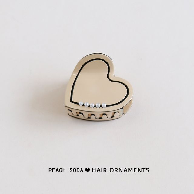 Heart Hair Claw mySite