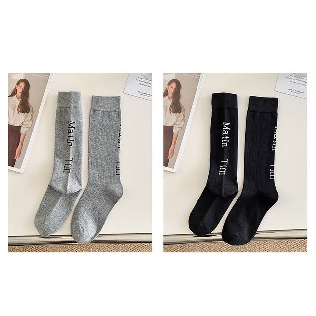 Set Of 2 Pairs: Lettering Socks SpreePicky