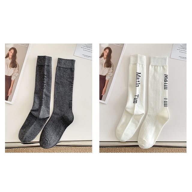 Set Of 2 Pairs: Lettering Socks SpreePicky