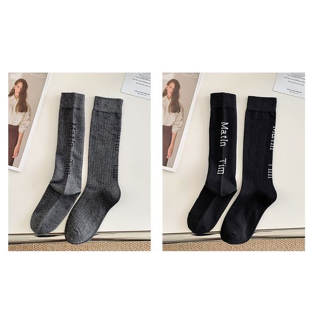 Set Of 2 Pairs: Lettering Socks SpreePicky