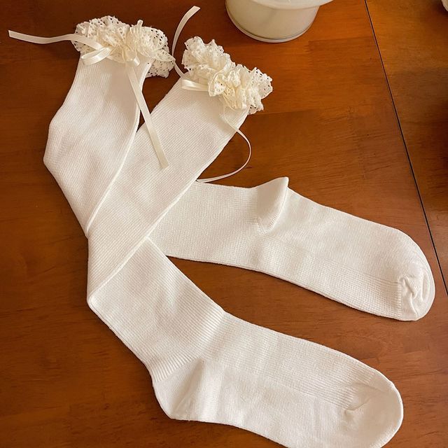 Plain Ruffled Ribbed Tall Socks SpreePicky