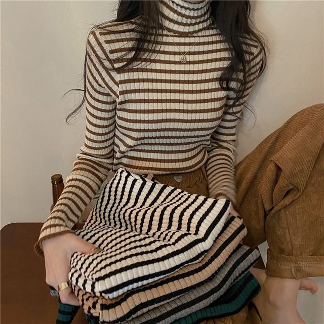 Long-Sleeve Turtleneck Striped Ribbed Knit Top SpreePicky