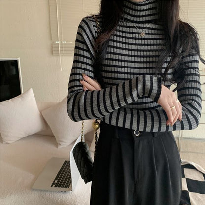 Long-Sleeve Turtleneck Striped Ribbed Knit Top SpreePicky