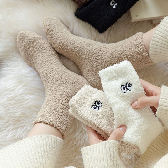 Eye Embroidered Socks Set SpreePicky