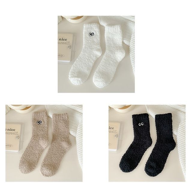 Eye Embroidered Socks Set SpreePicky