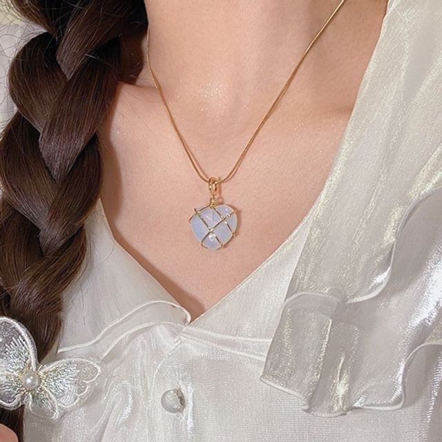 Heart Moonstone Pendant Alloy Necklace SpreePicky