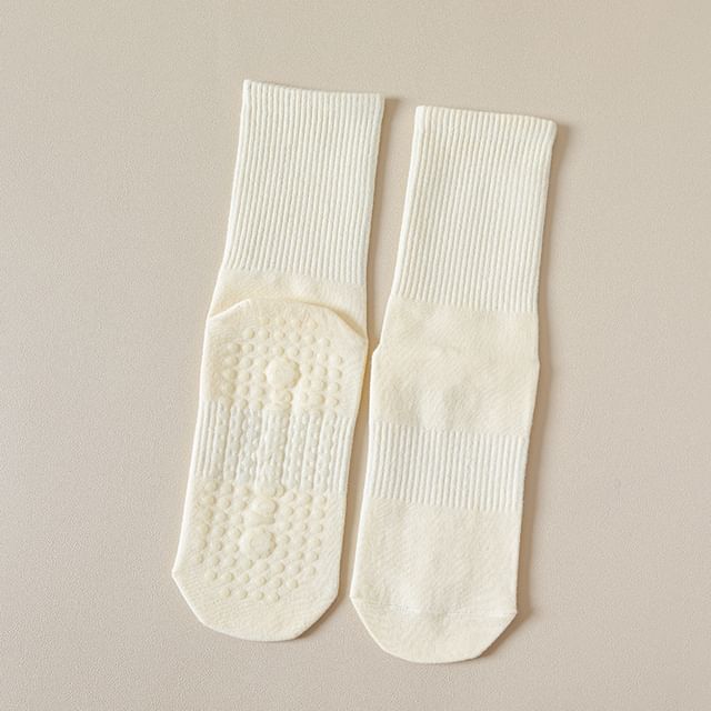 Plain Ribbed Anti-Slip Socks SpreePicky