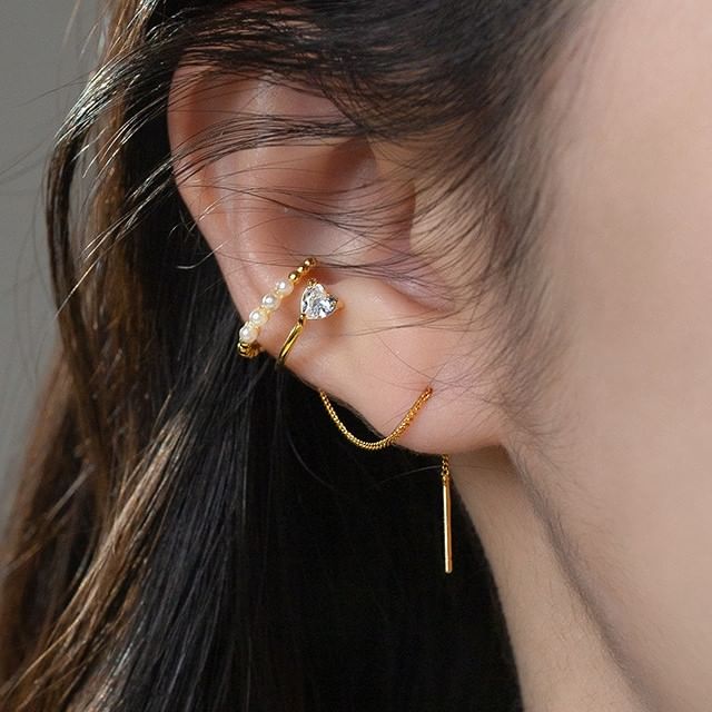 Rhinestone Swirl Ear Cuff SpreePicky