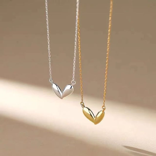 Glossy Heart Necklace SpreePicky