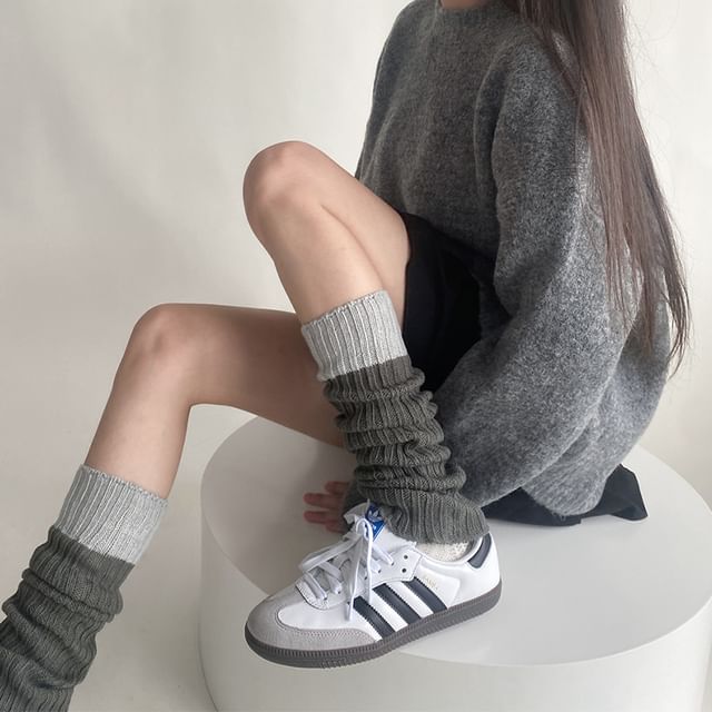 Two-Tone Ribbed Knit Socks / Set SpreePicky