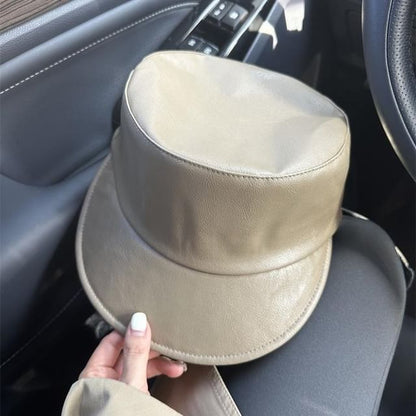 Plain Equestrian Hat SpreePicky