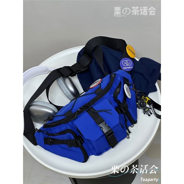 Two-Tone Buckled Sling Bag / Charm / Set SpreePicky