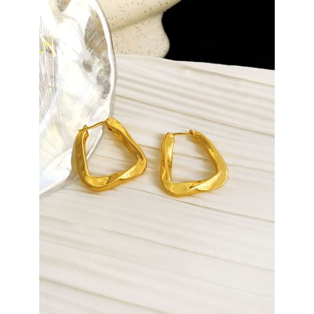 Twisted Geometric Alloy Hoop Earring SpreePicky