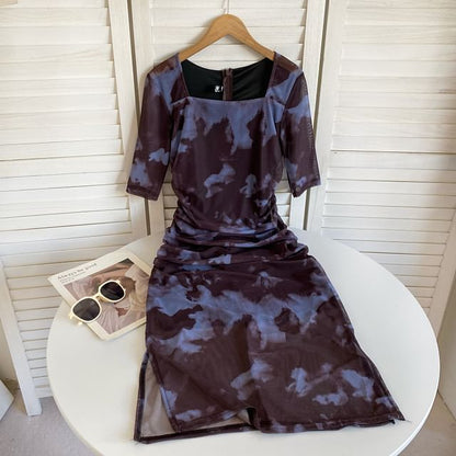 Short-Sleeve Square Neck Tie Dye Ruched Slit Midi Sheath Dress mySite