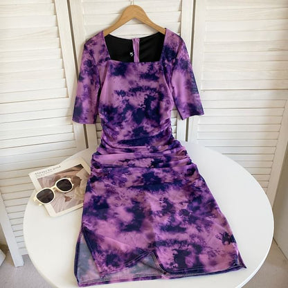 Short-Sleeve Square Neck Tie Dye Ruched Slit Midi Sheath Dress mySite