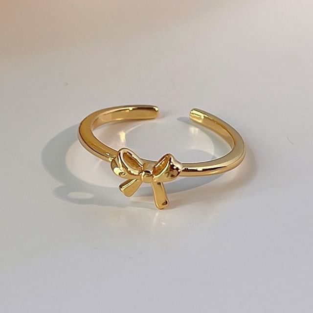 Bow Alloy Open Ring SpreePicky