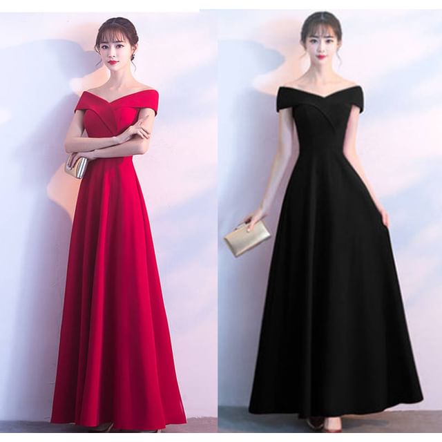 Off Shoulder Plain A-Line Evening Gown SpreePicky